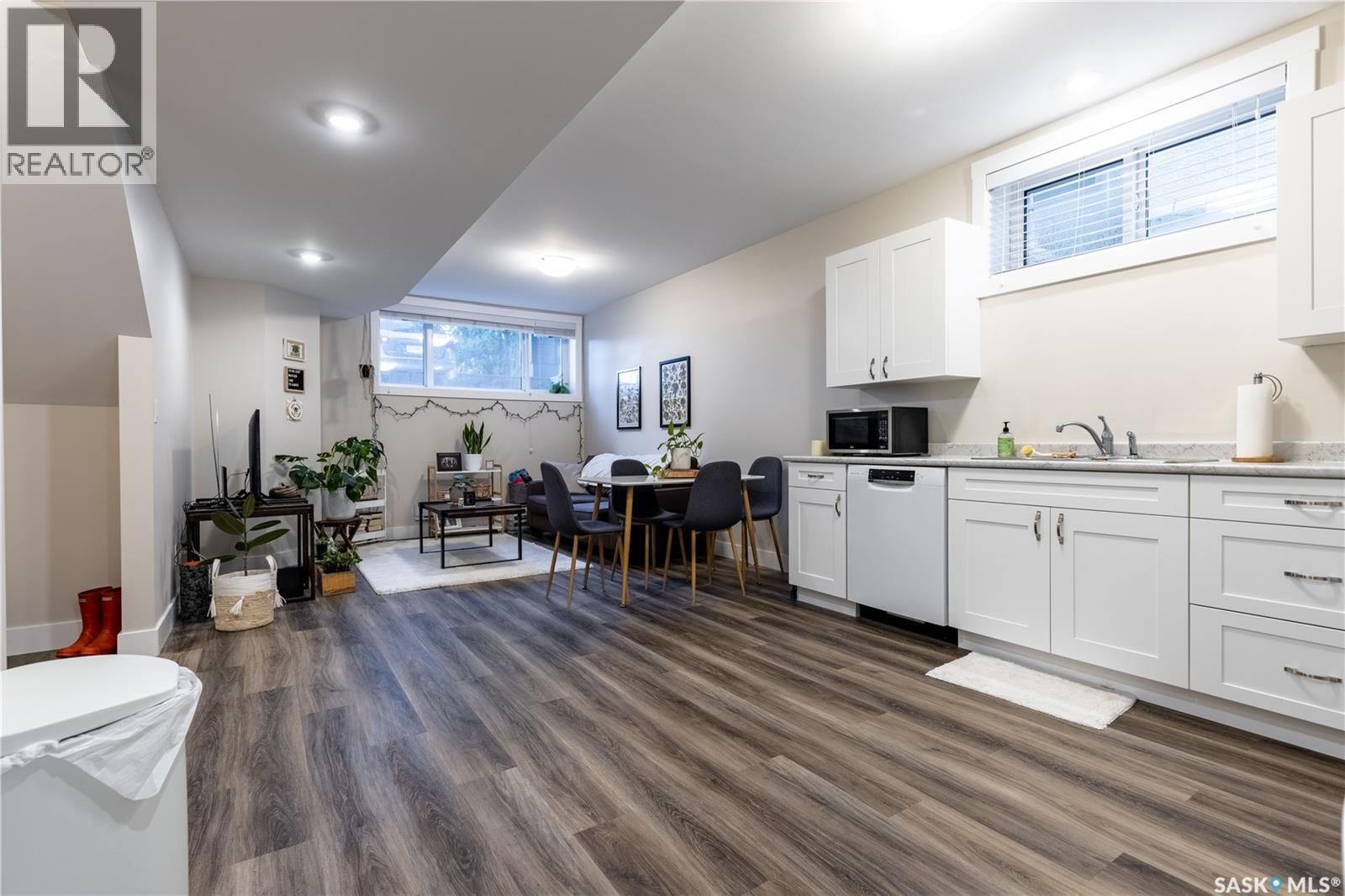 1037 7TH STREET Image 41