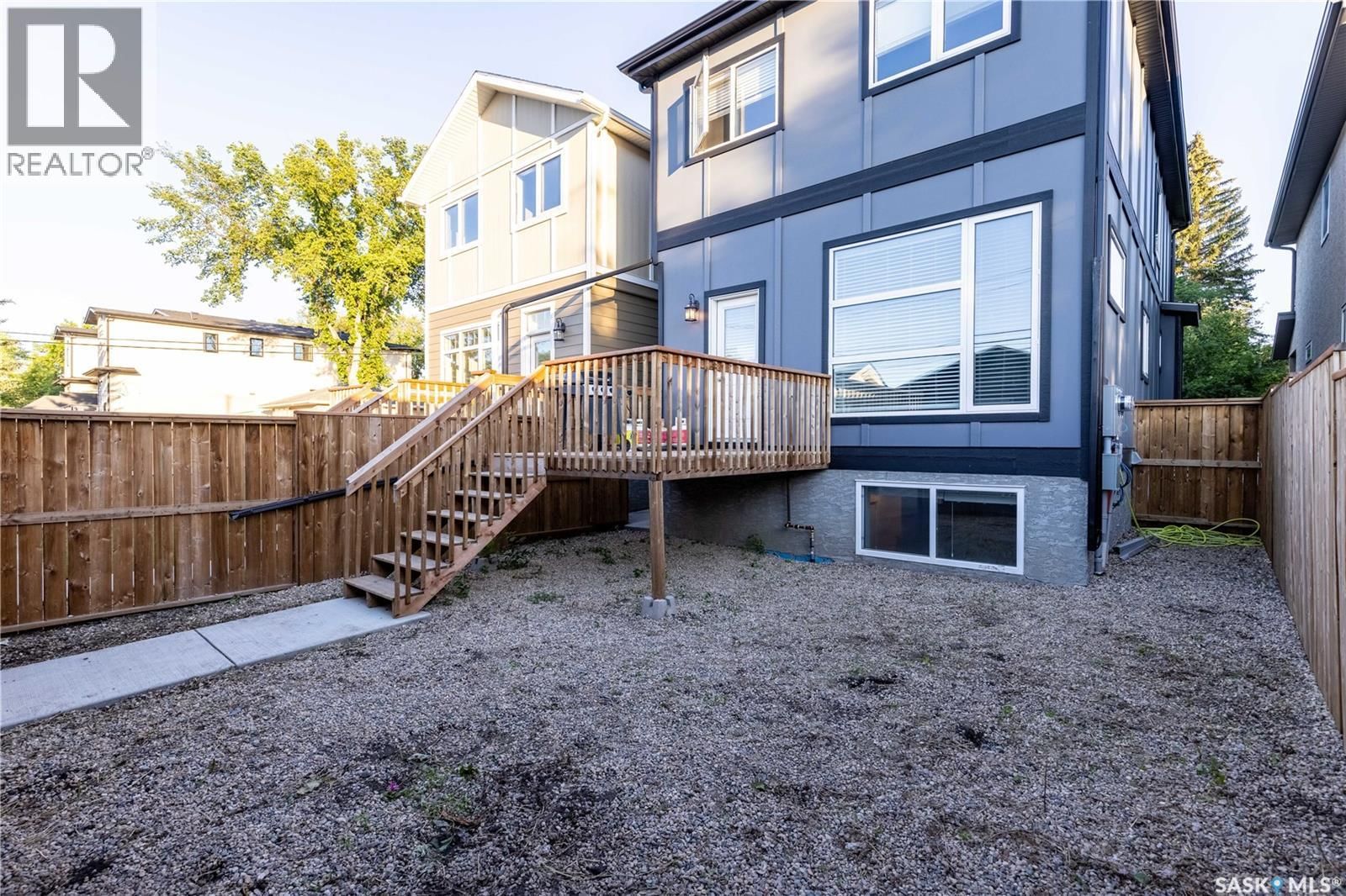 1037 7TH STREET Image 48