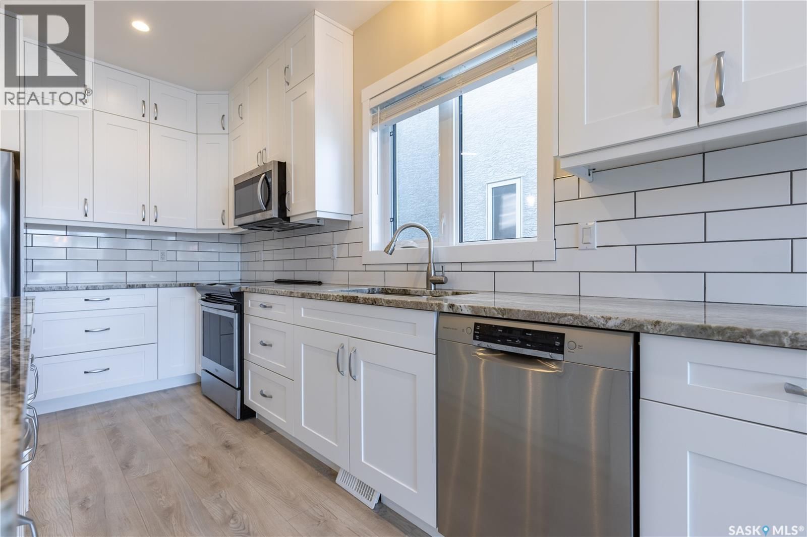 1037 7TH STREET Image 8