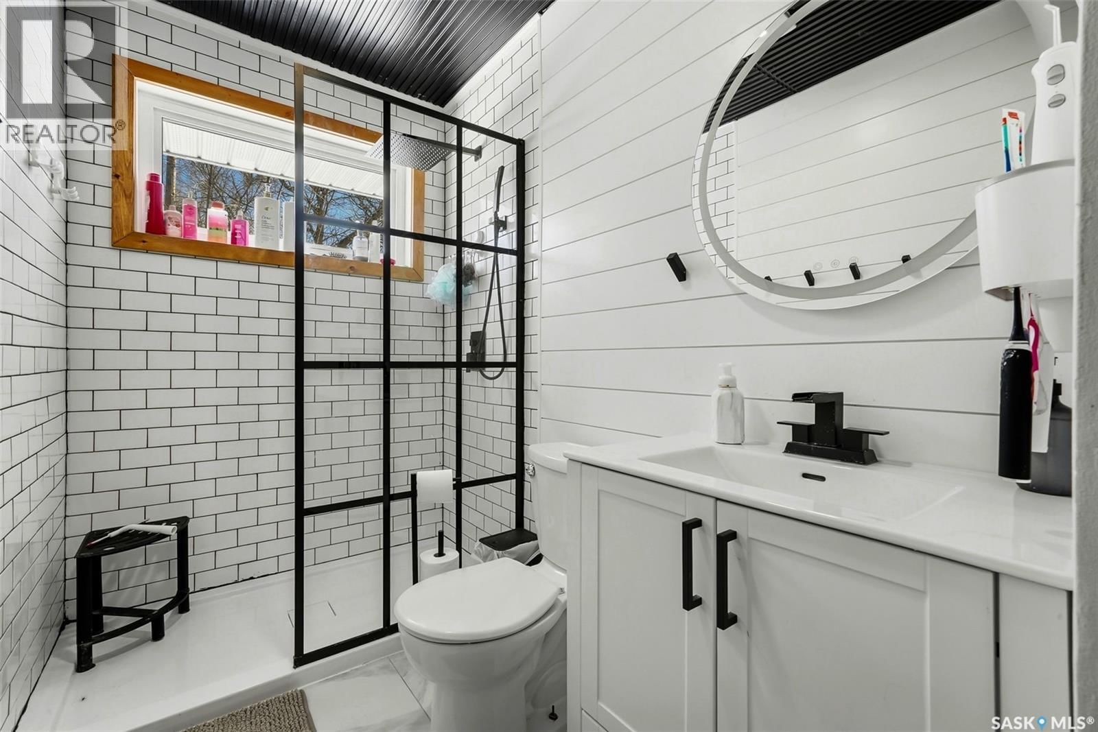 135 DAFFODIL CRESCENT Image 14