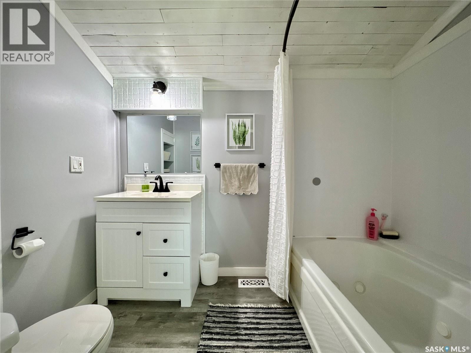 HAWCUTT ACREAGE Image 30