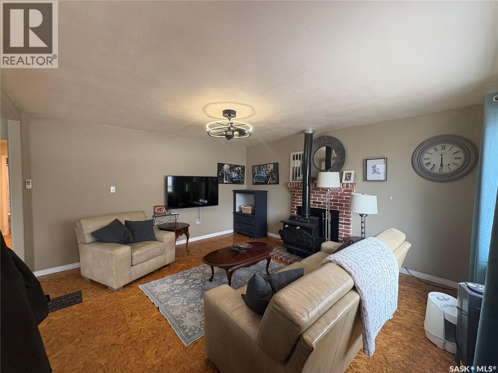 643 3RD STREET Image 2