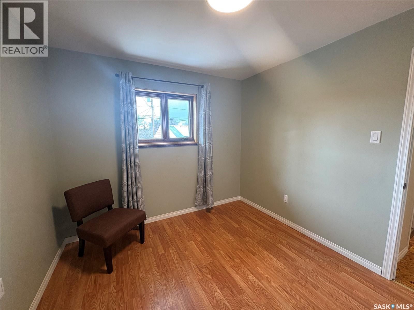 643 3RD STREET Image 9