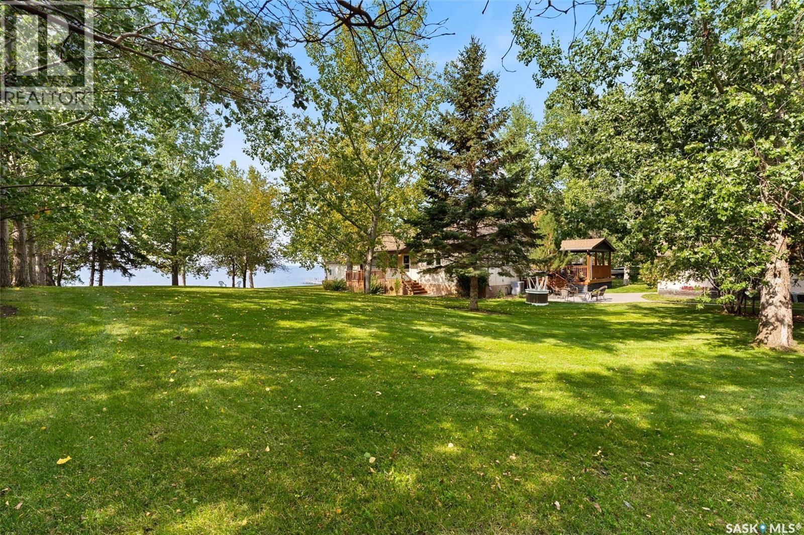 193 & 194 GORDON DRIVE Image 12