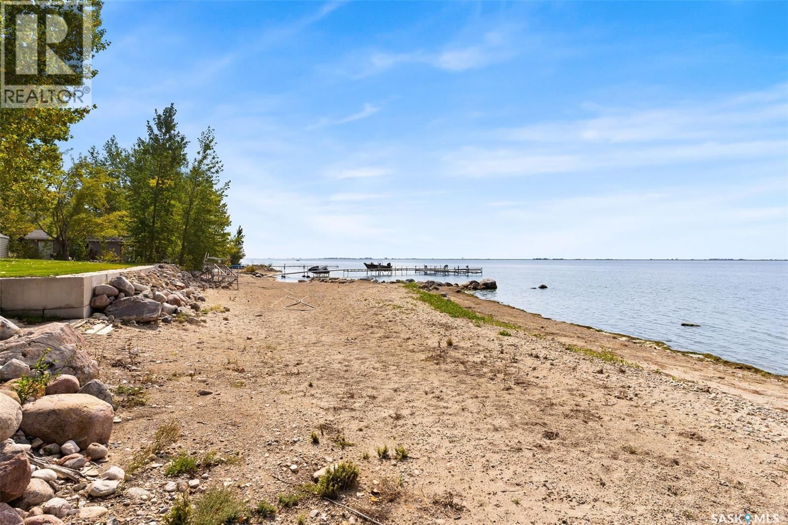 193 & 194 GORDON DRIVE Image 15