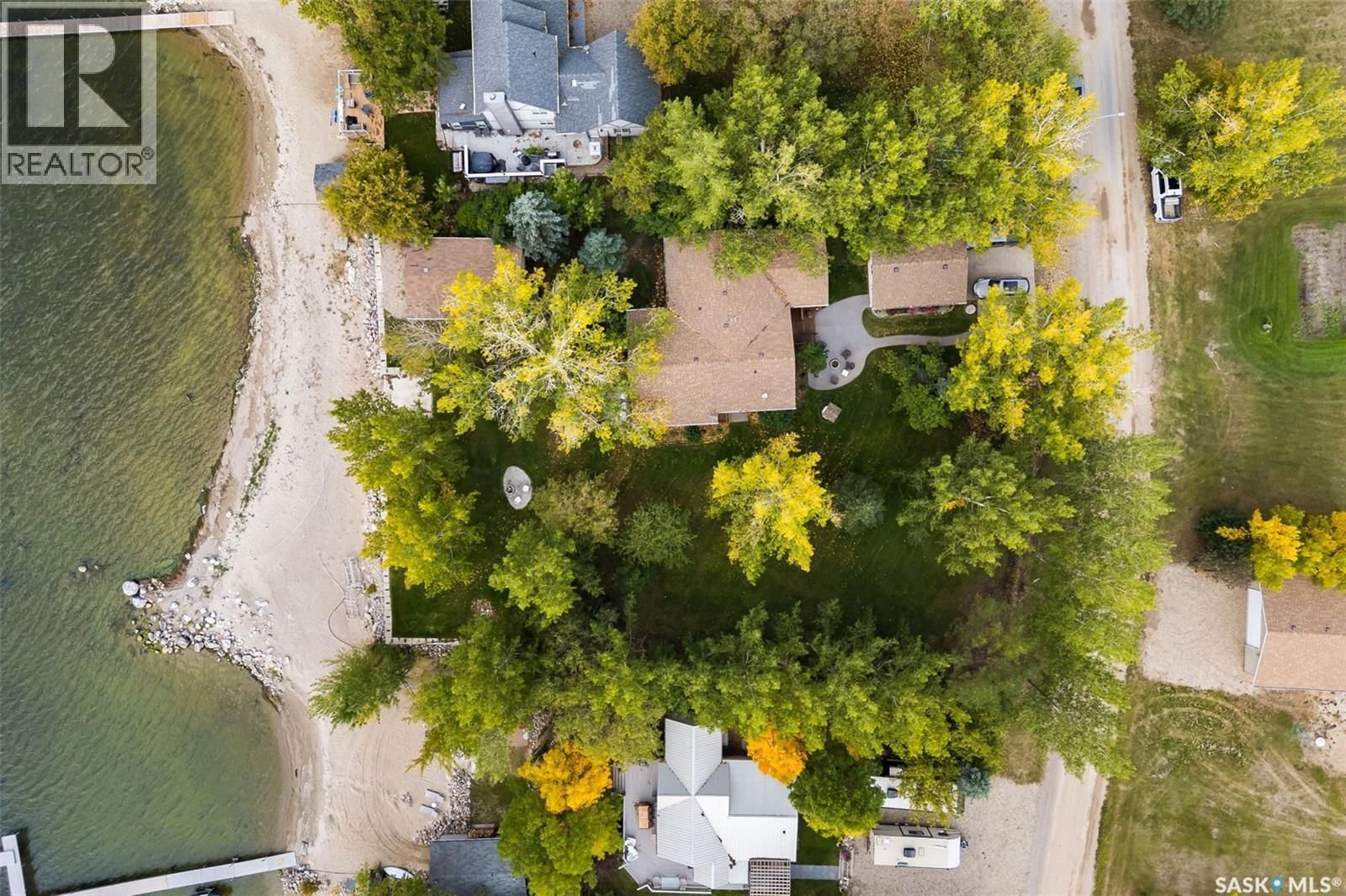 193 & 194 GORDON DRIVE Image 23