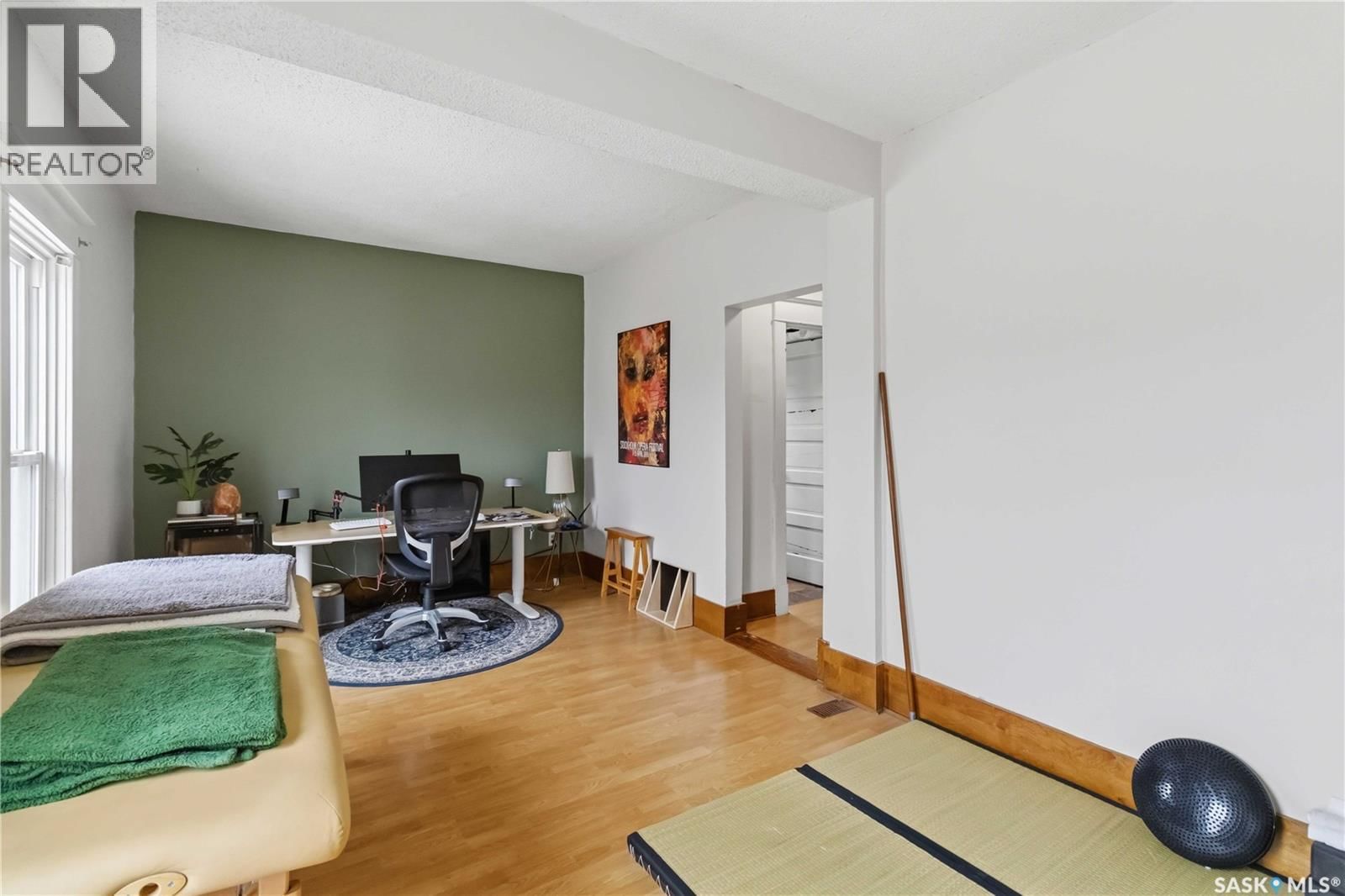 426 8TH STREET Image 22