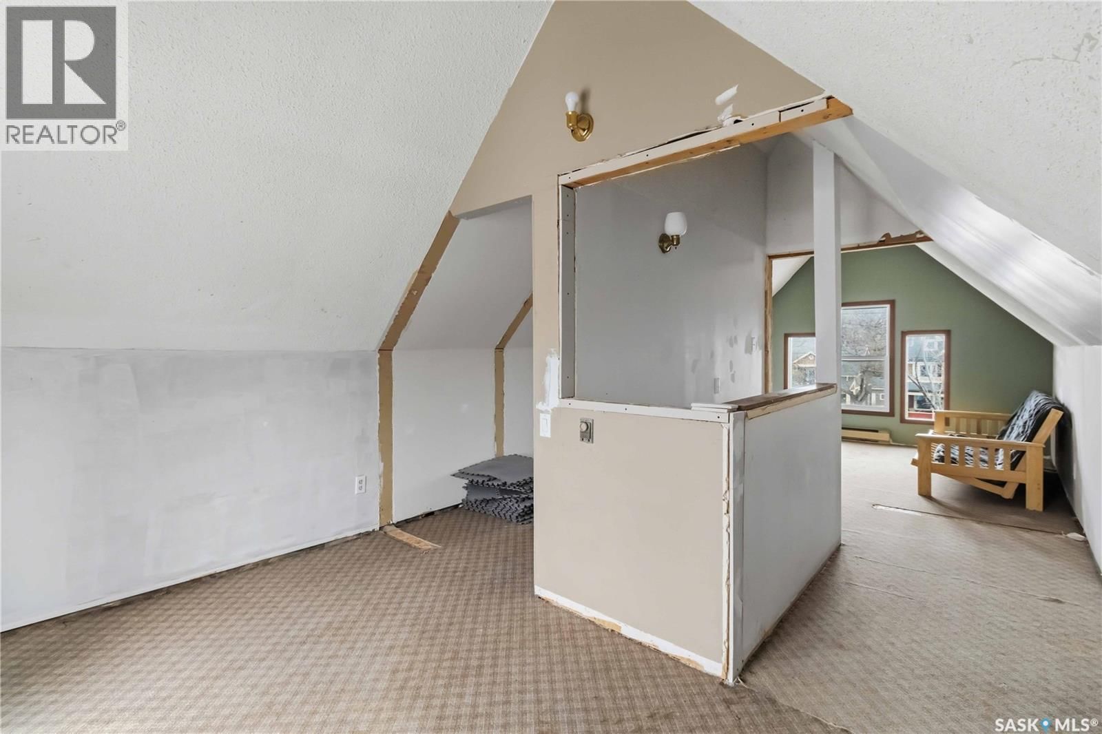 426 8TH STREET Image 34