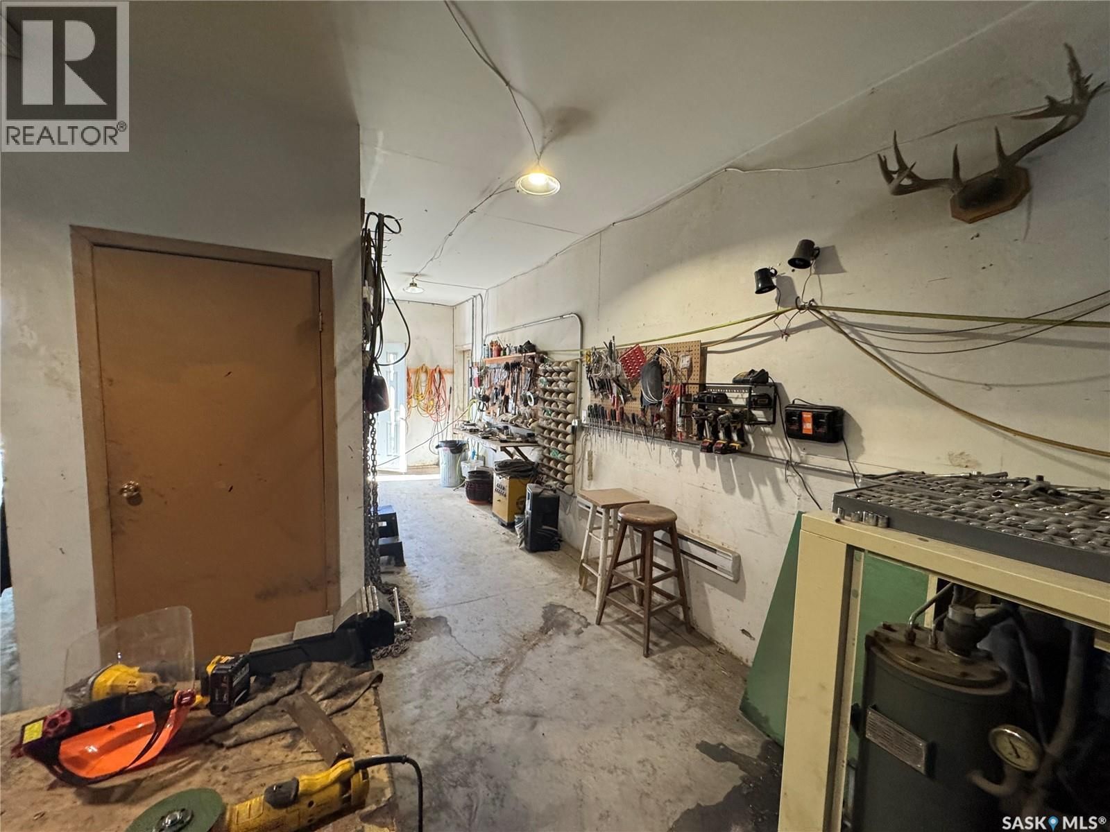 1000 FIRST AVENUE Image 17