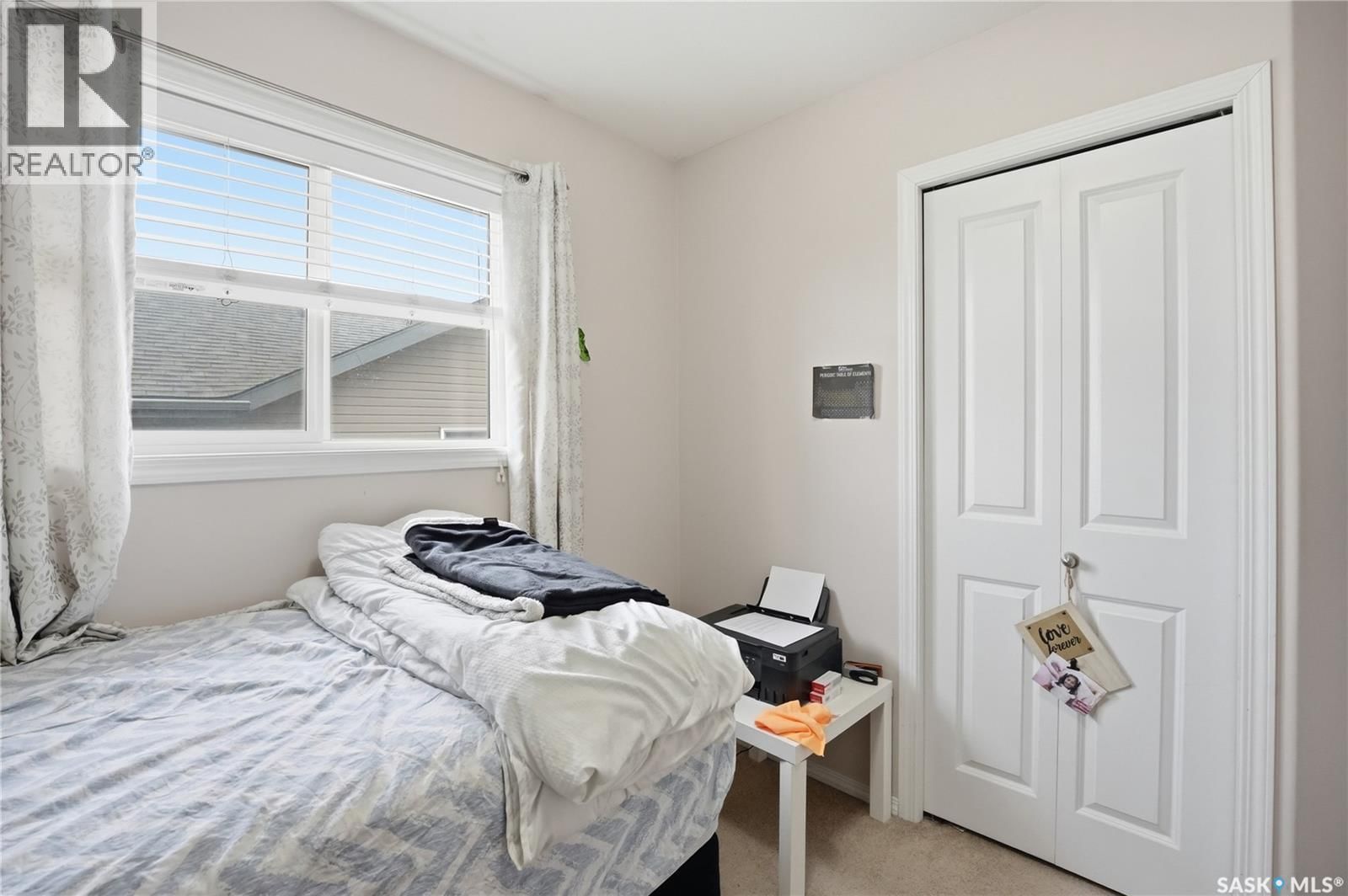 102 WHALLEY CRESCENT Image 17