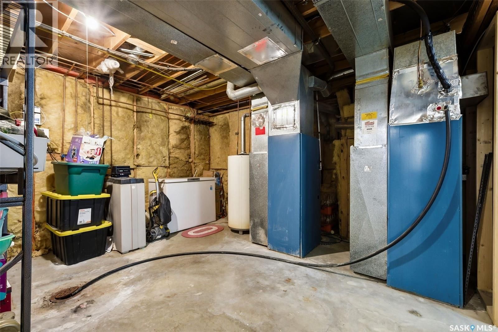 2102 CUNNING CRESCENT Image 35