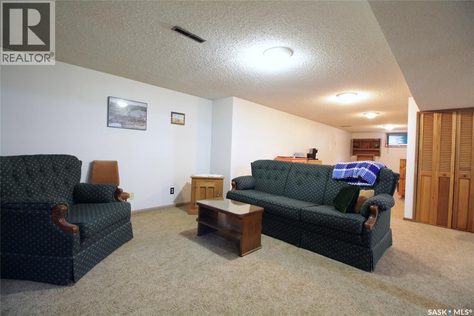 536 GERTIE STREET Image 14