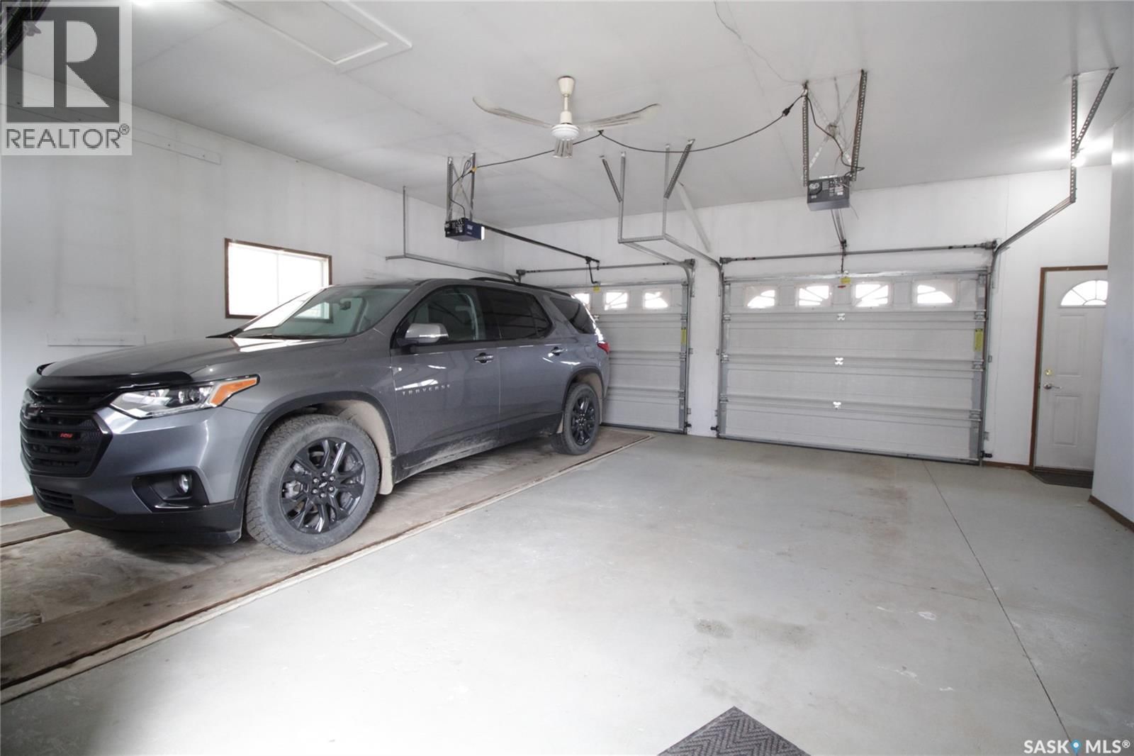 536 GERTIE STREET Image 19