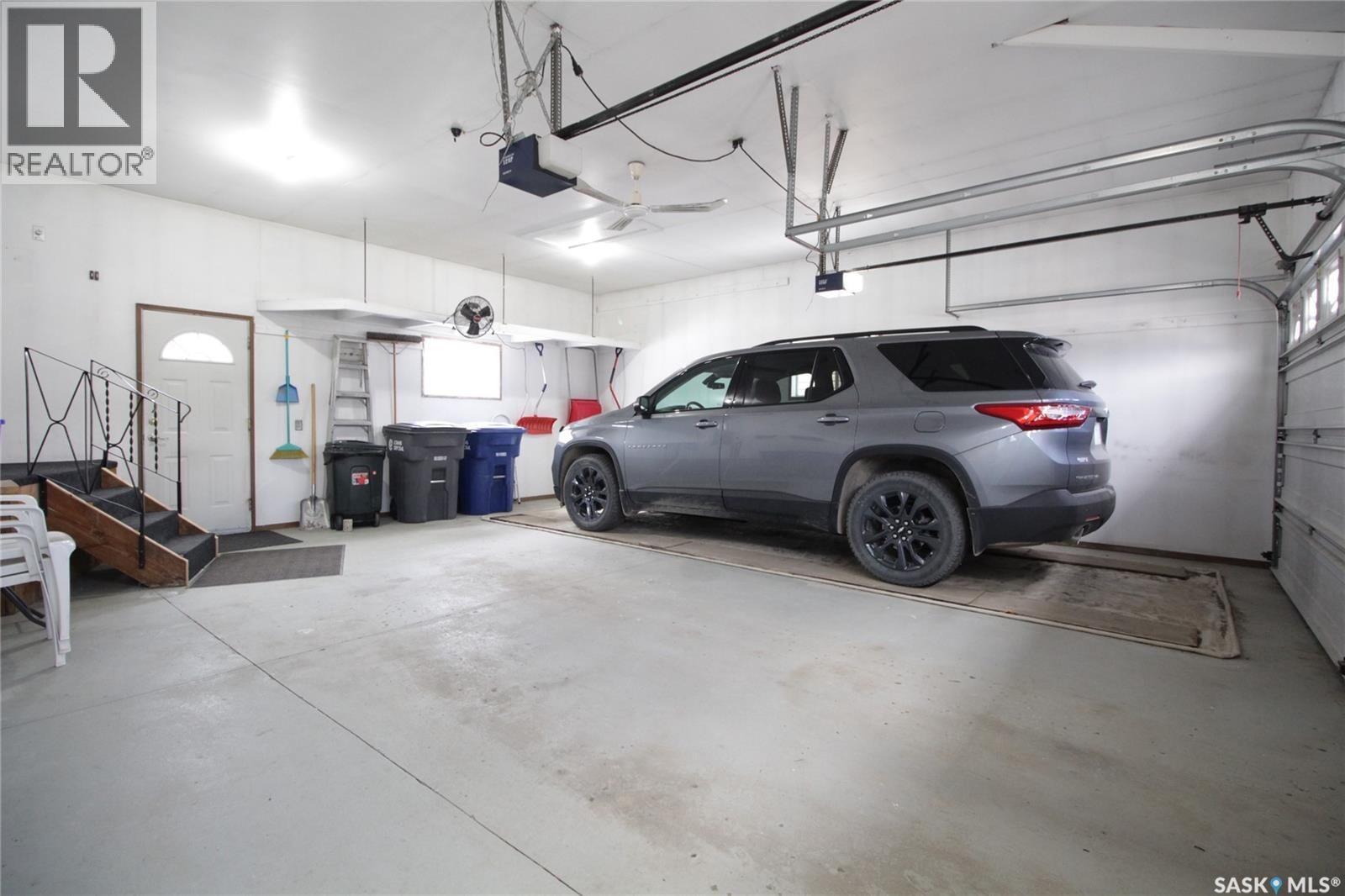 536 GERTIE STREET Image 20