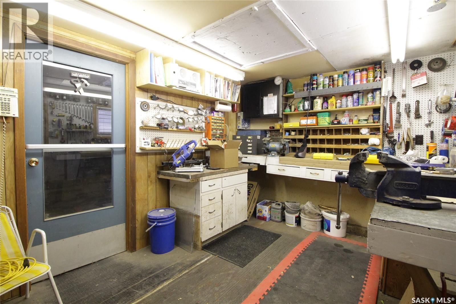 536 GERTIE STREET Image 22