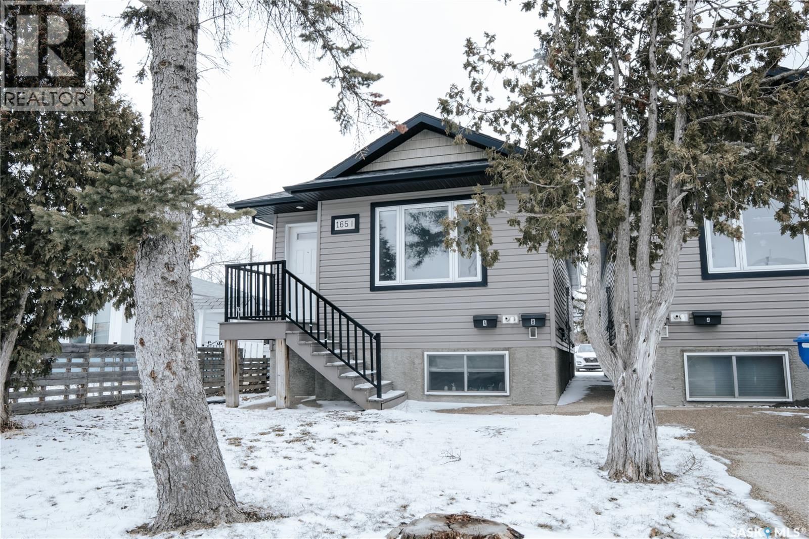 165 MCINTYRE STREET Image 1