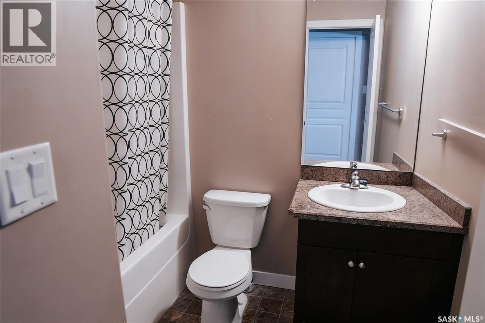 165 MCINTYRE STREET Image 20