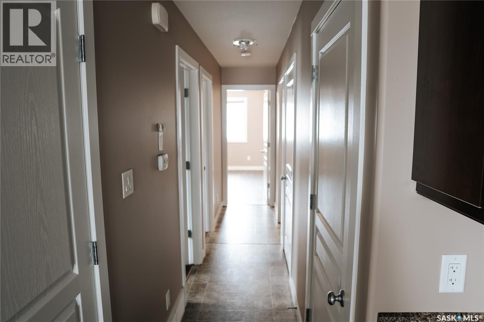 165 MCINTYRE STREET Image 9