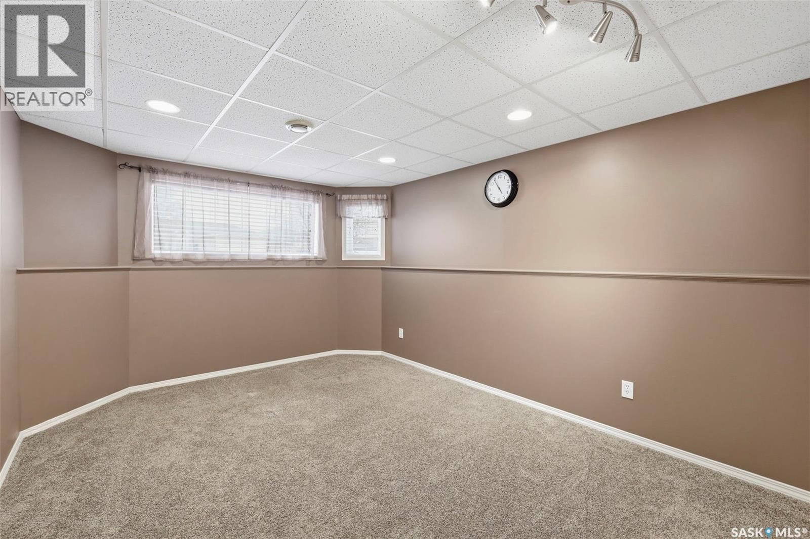 106 LASHYN COVE Image 26