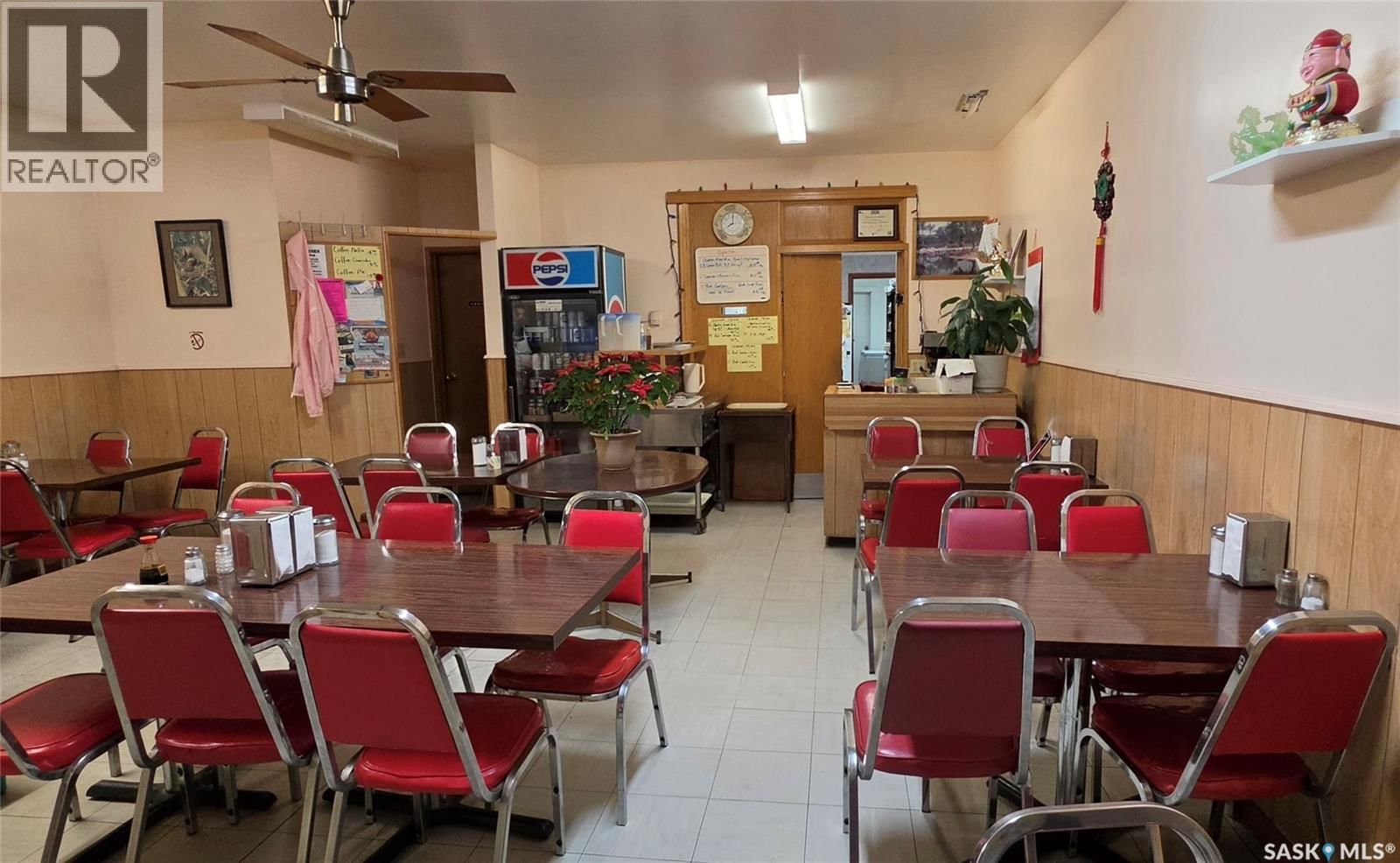 15 MAIN STREET Image 6