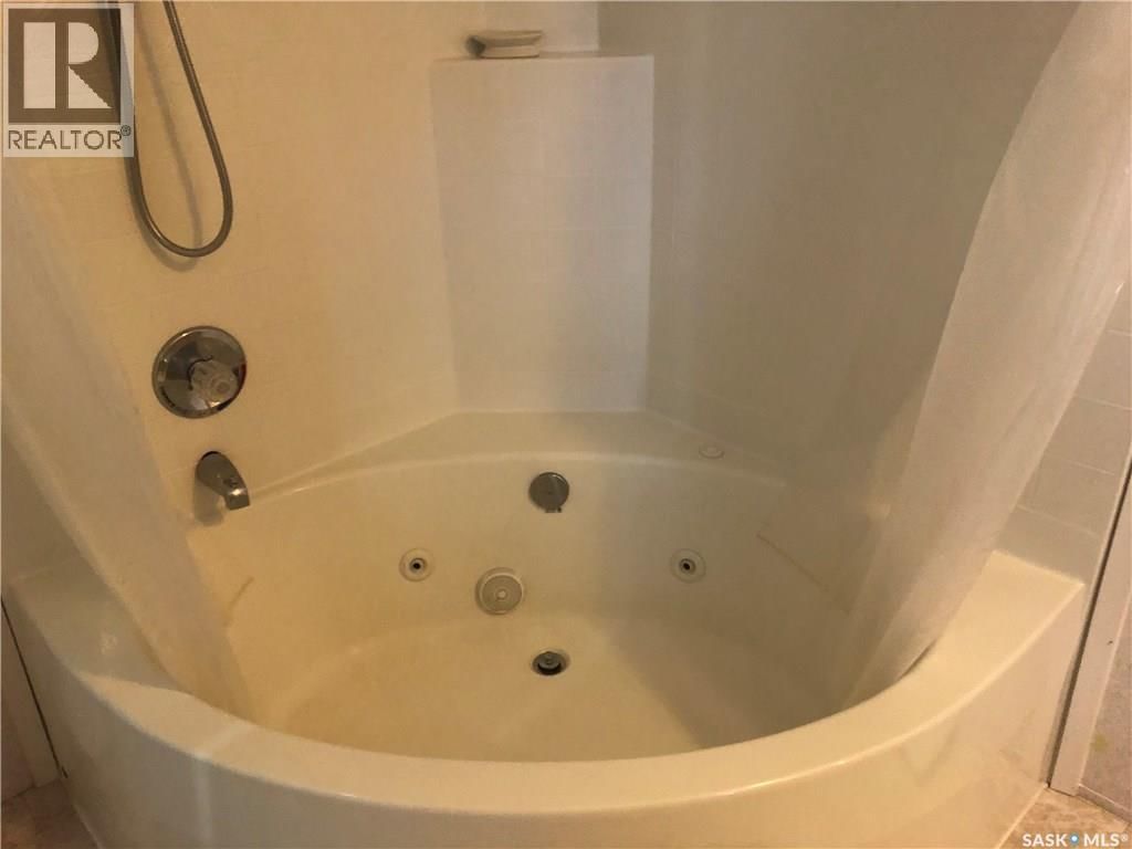 214 14TH STREET Image 27