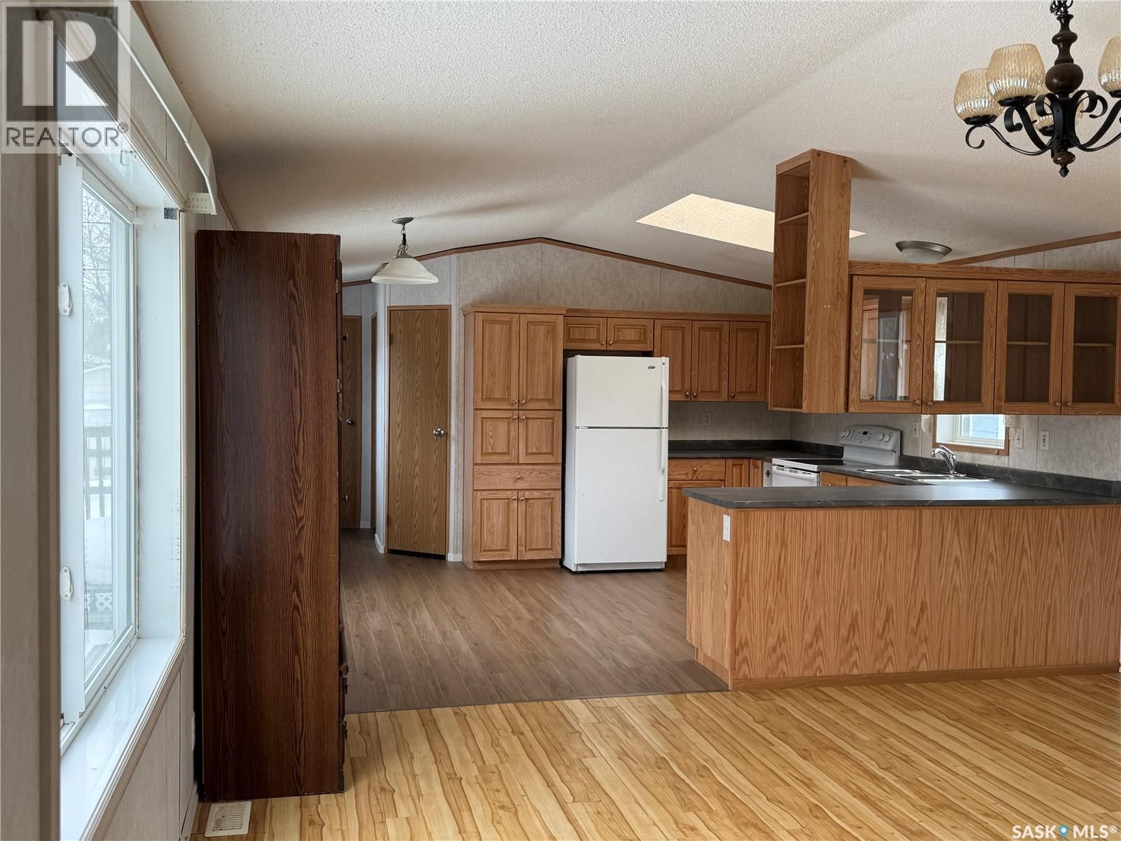 214 14TH STREET Image 3