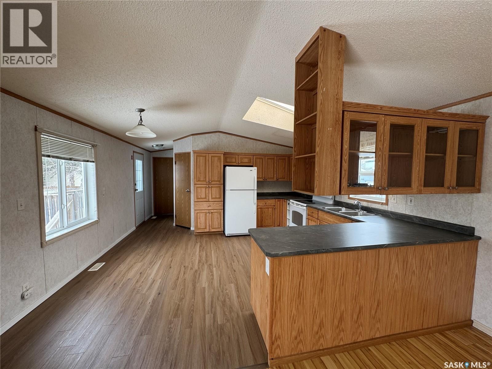 214 14TH STREET Image 4