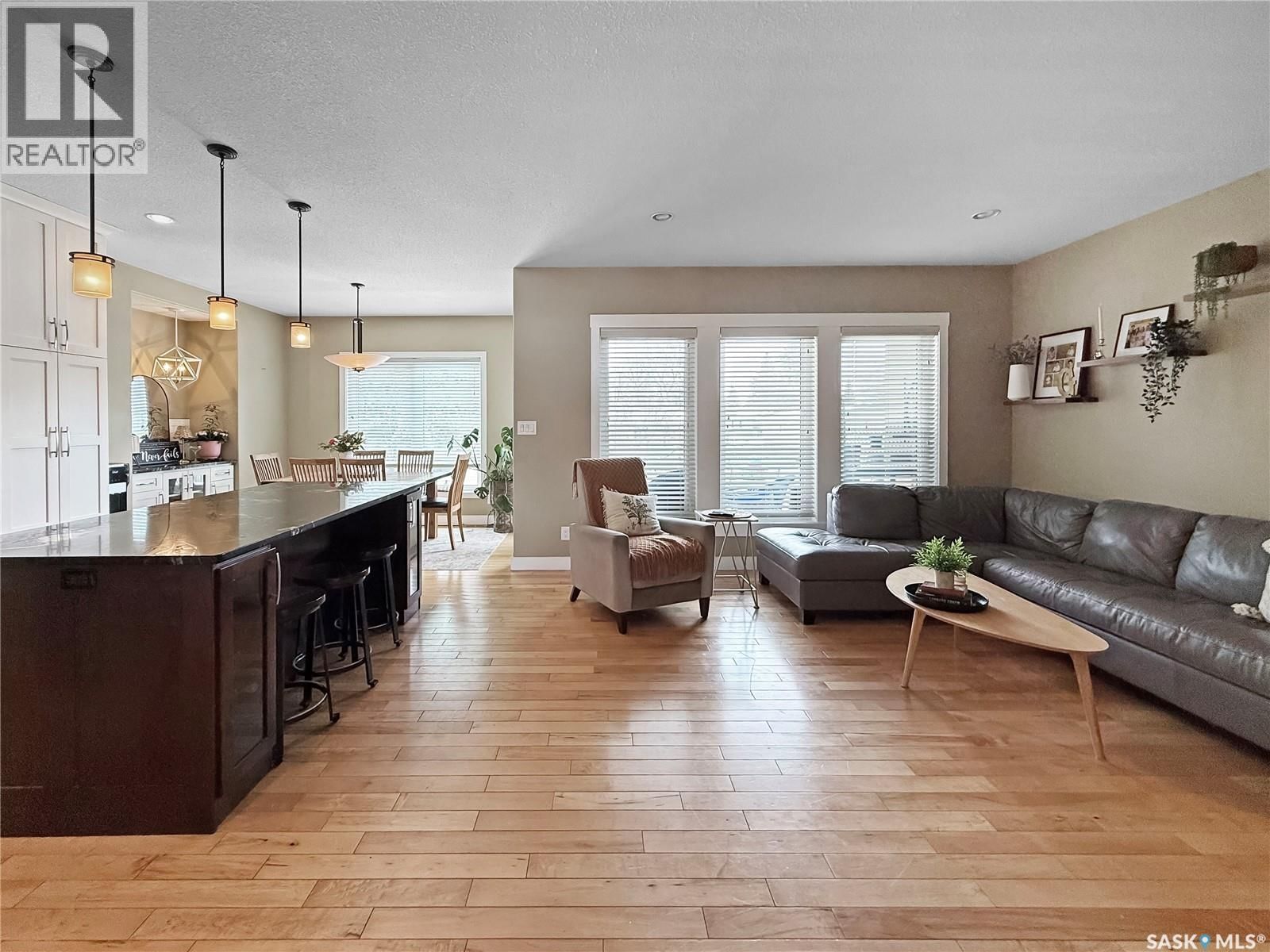 2922 LAKEVIEW DRIVE Image 12