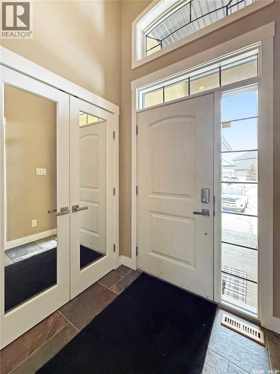 2922 LAKEVIEW DRIVE Image 18