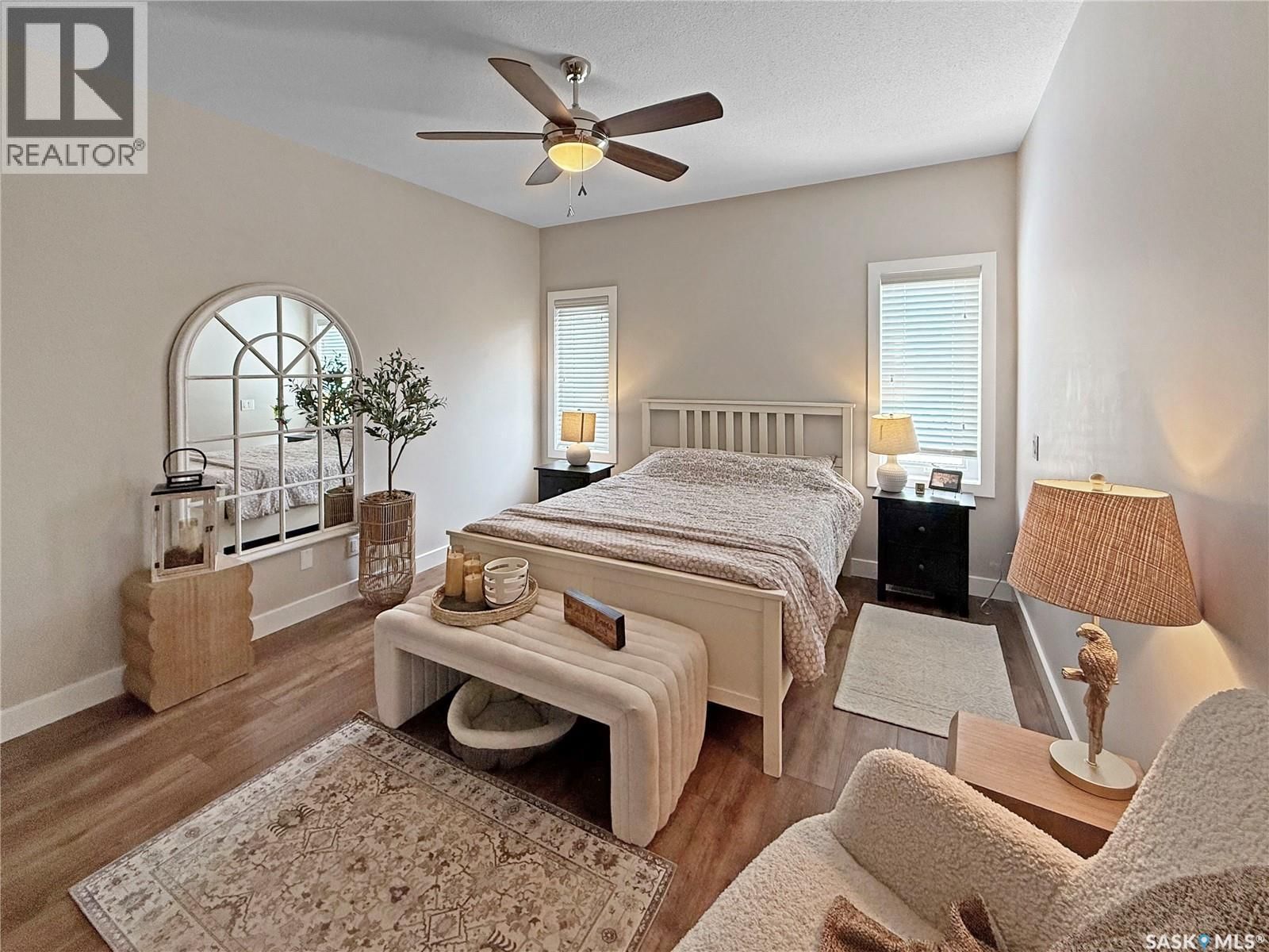 2922 LAKEVIEW DRIVE Image 22