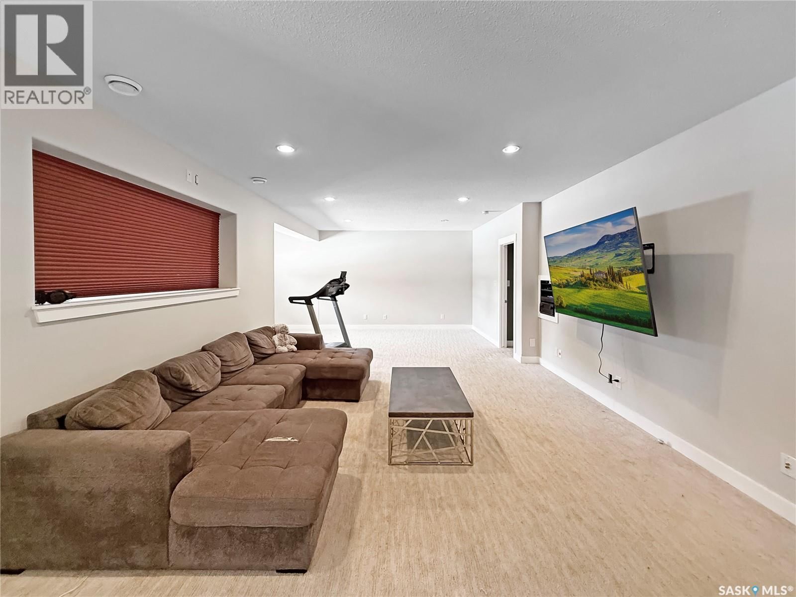 2922 LAKEVIEW DRIVE Image 30