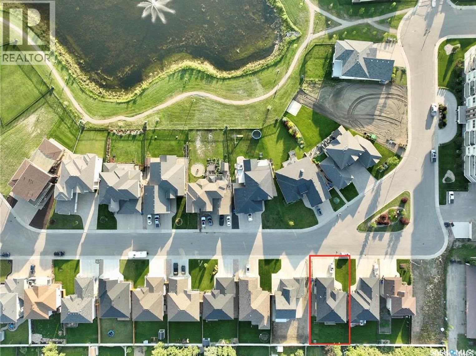 2922 LAKEVIEW DRIVE Image 40