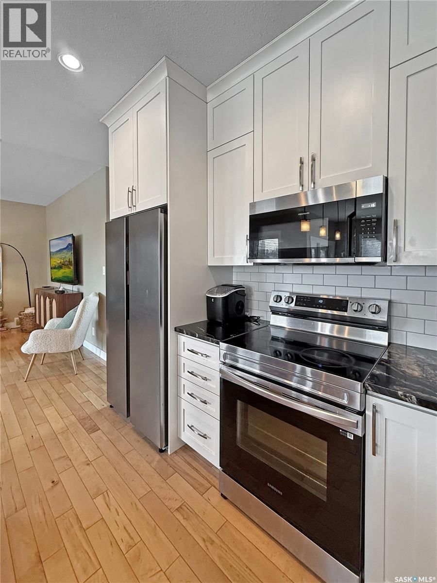 2922 LAKEVIEW DRIVE Image 5