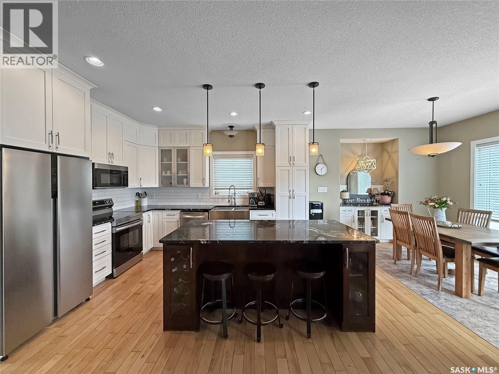 2922 LAKEVIEW DRIVE Image 6