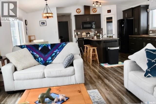 18 BURGESS STREET Image 8