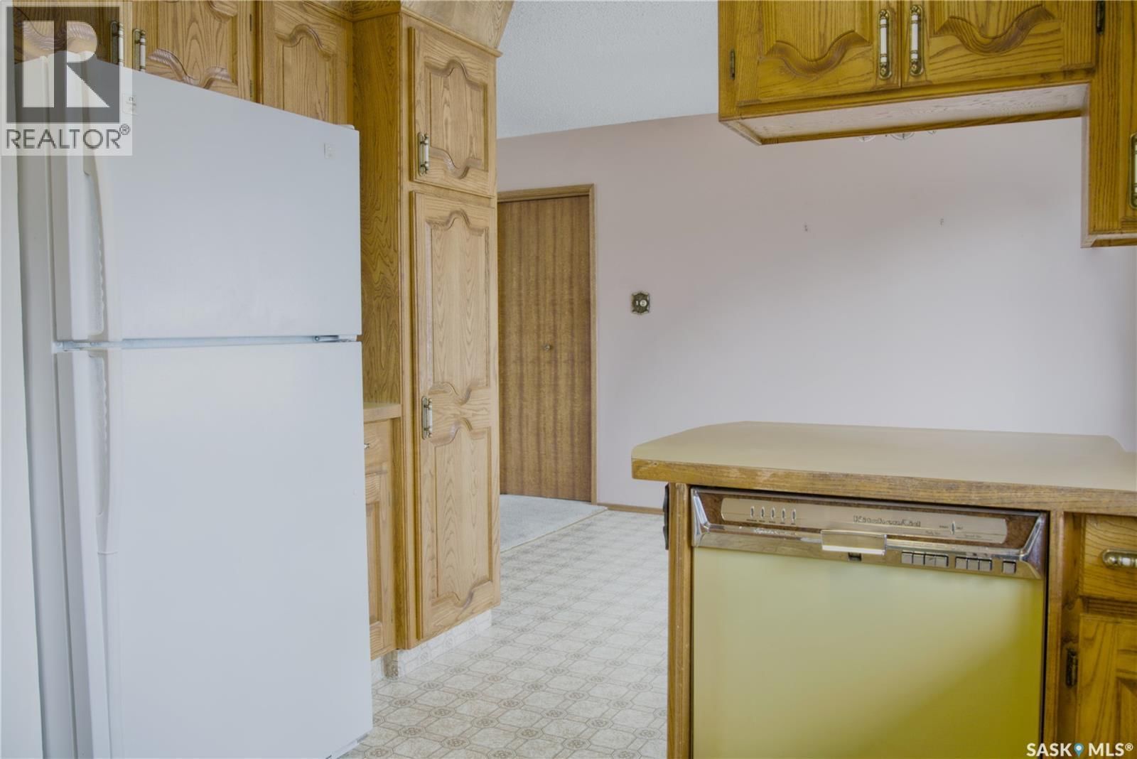 802 7TH STREET Image 13