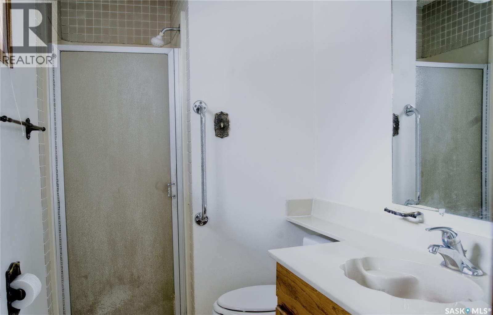 802 7TH STREET Image 22