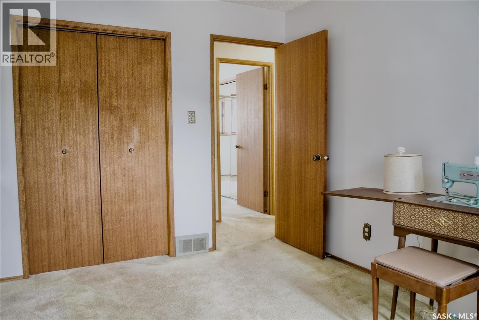 802 7TH STREET Image 24