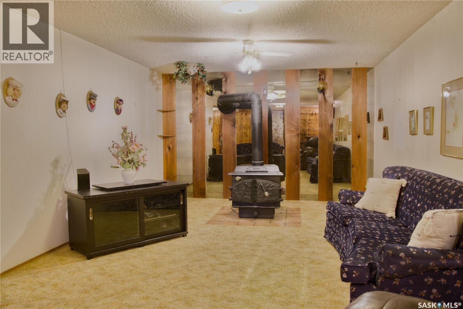 802 7TH STREET Image 26