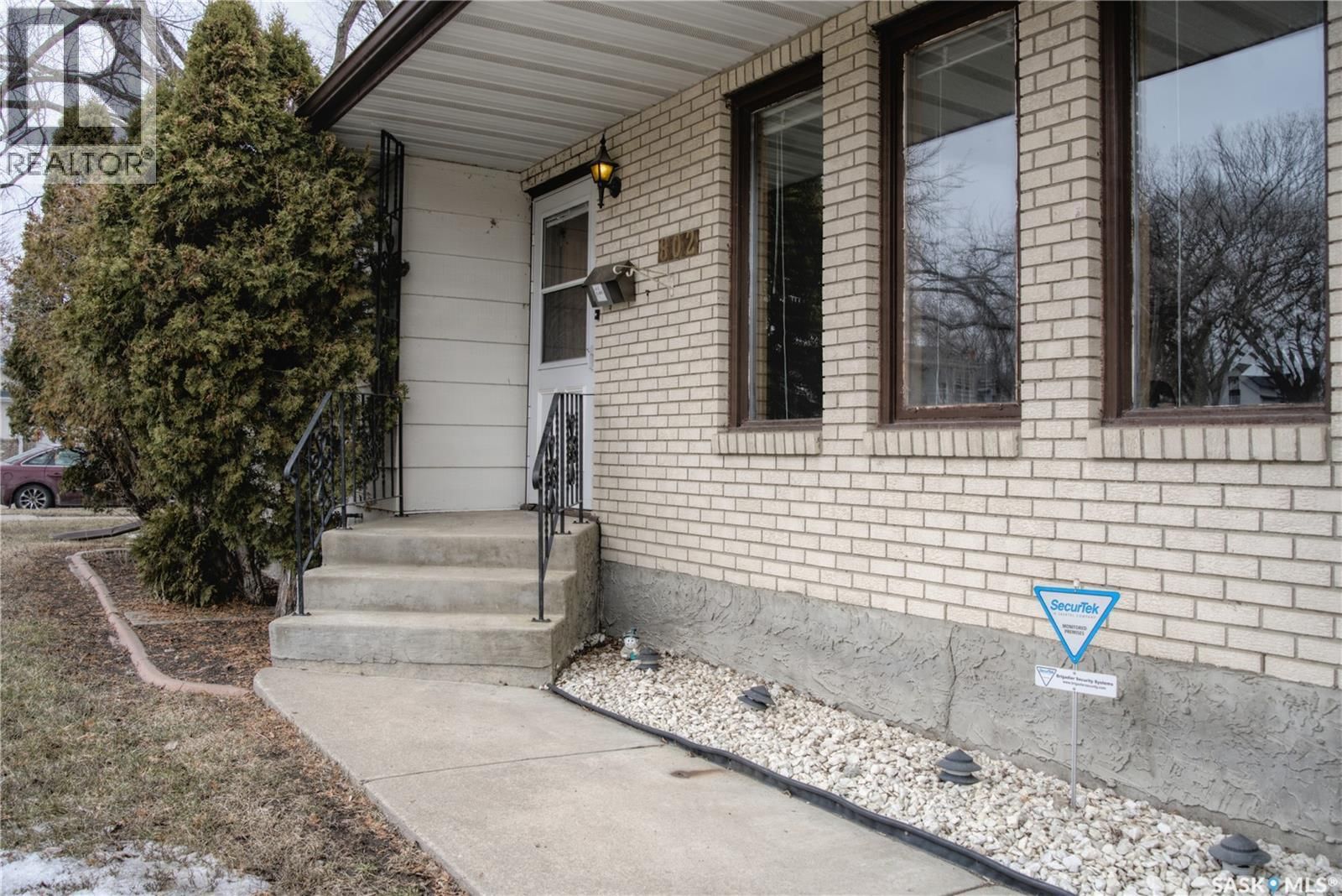 802 7TH STREET Image 5