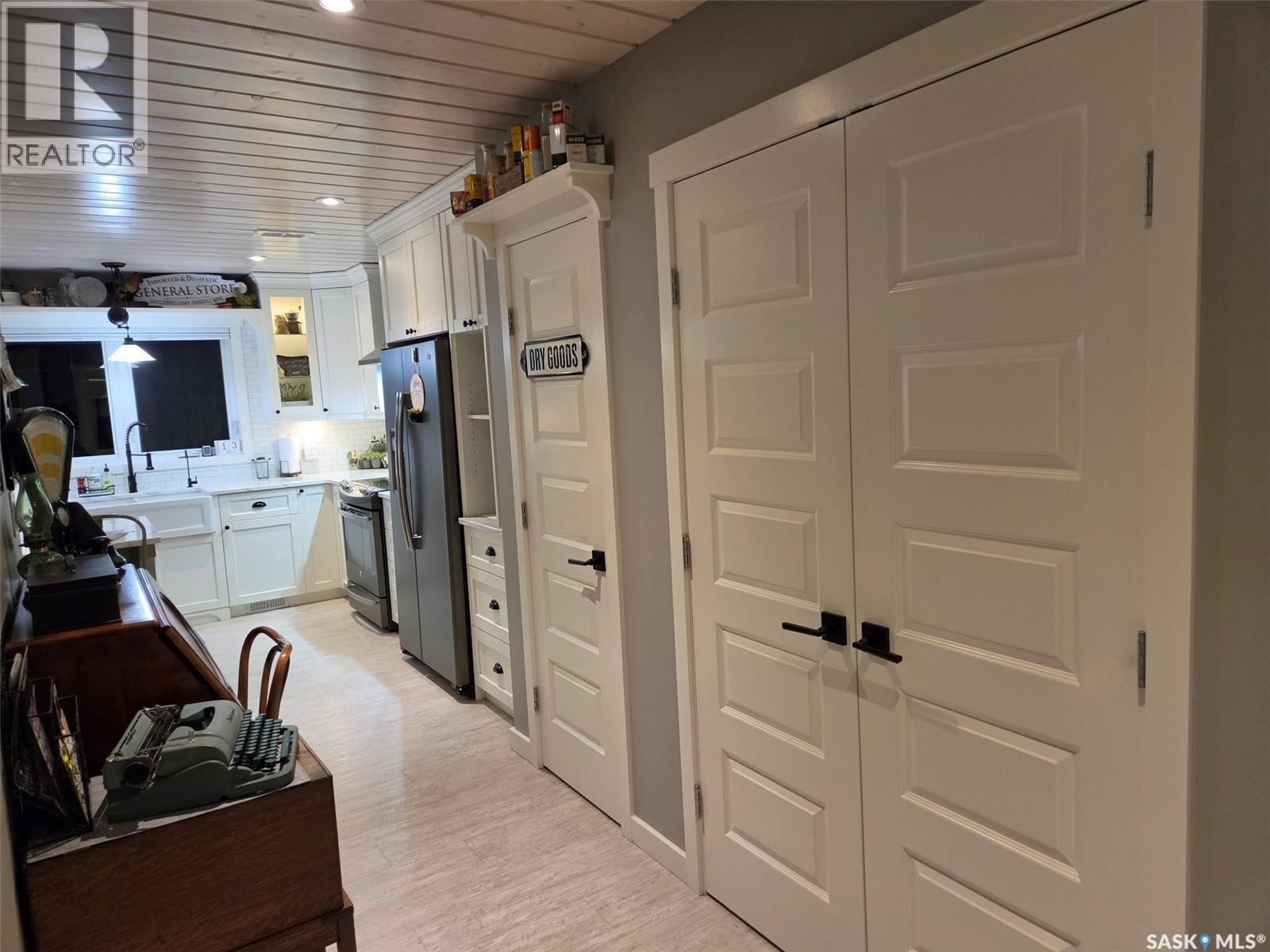 23 POPLAR STREET Image 10