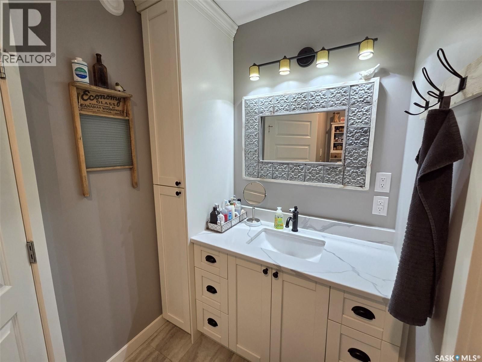 23 POPLAR STREET Image 24