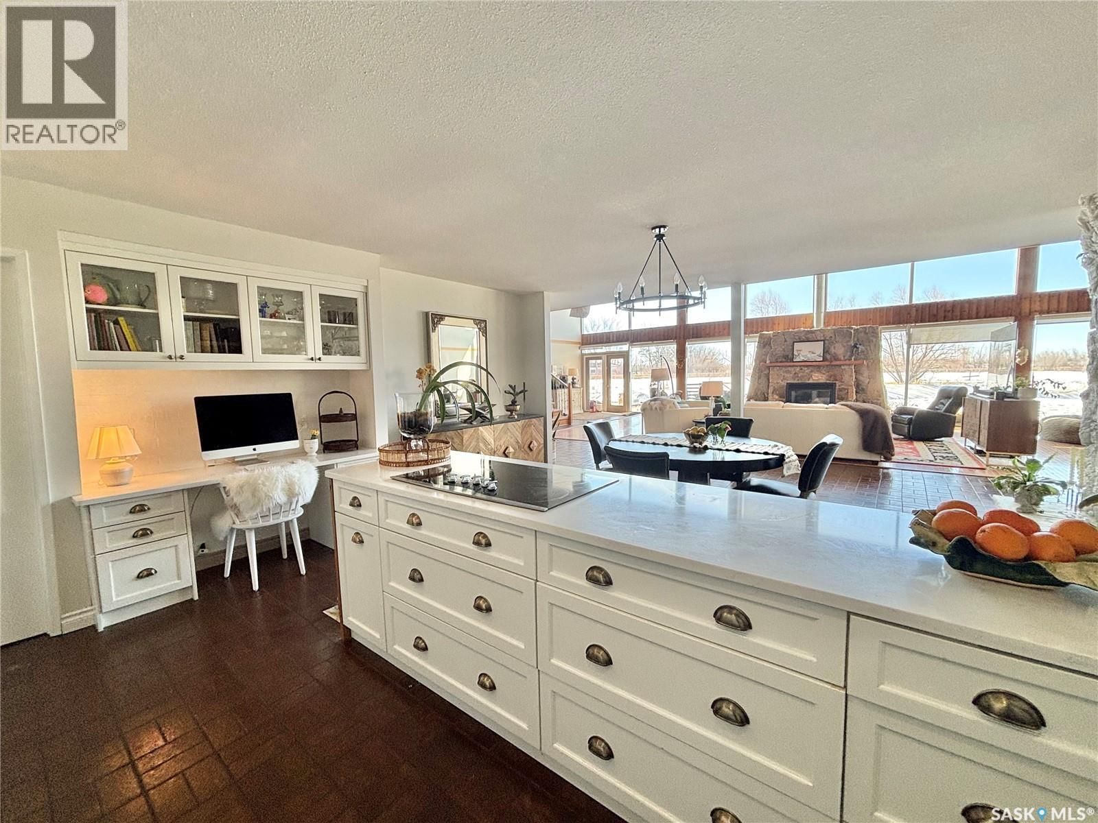 SPRUCE HILL ACREAGE Image 29