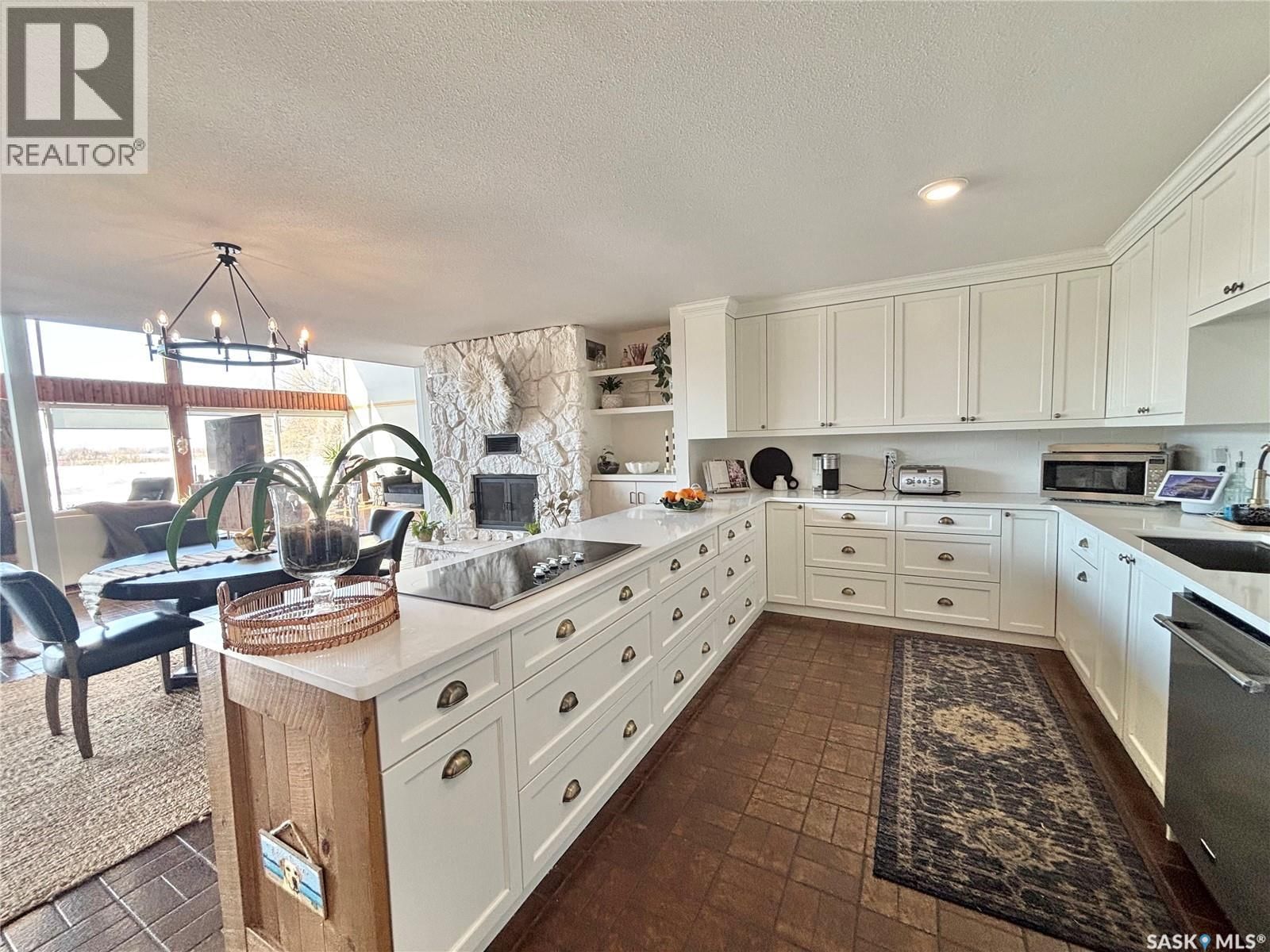 SPRUCE HILL ACREAGE Image 30