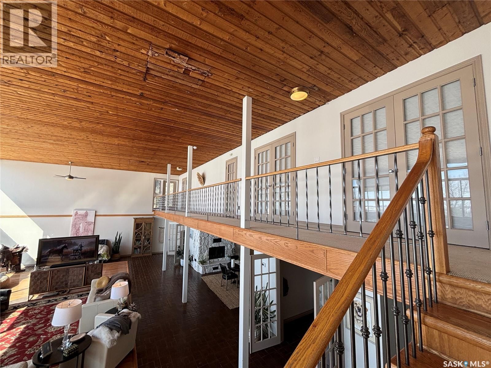 SPRUCE HILL ACREAGE Image 36