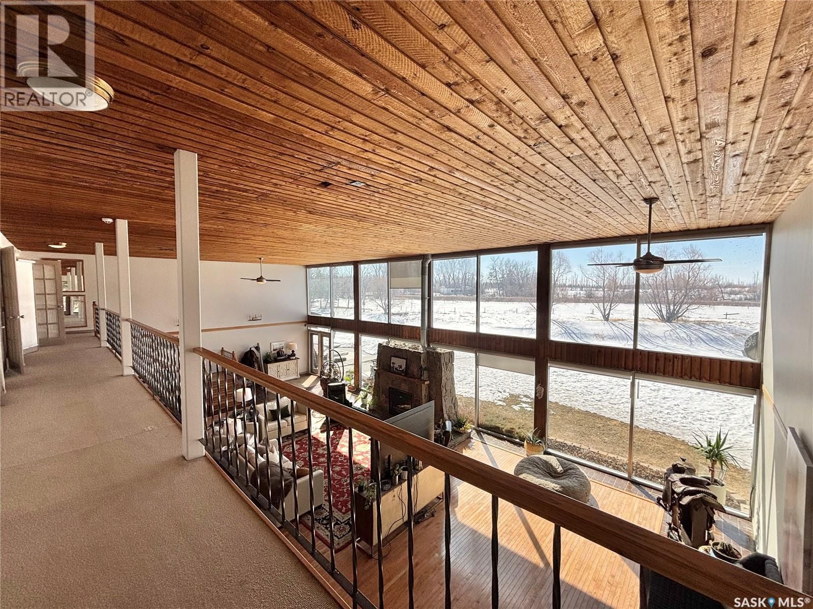 SPRUCE HILL ACREAGE Image 39