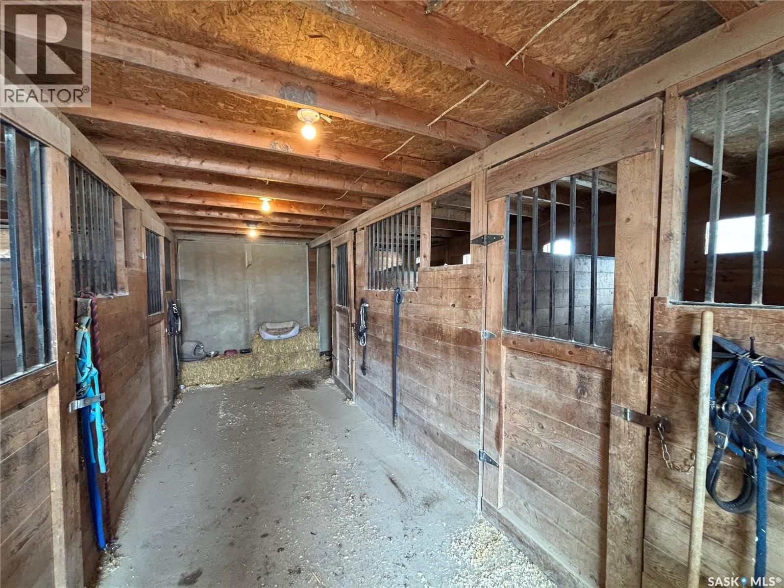 SPRUCE HILL ACREAGE Image 58