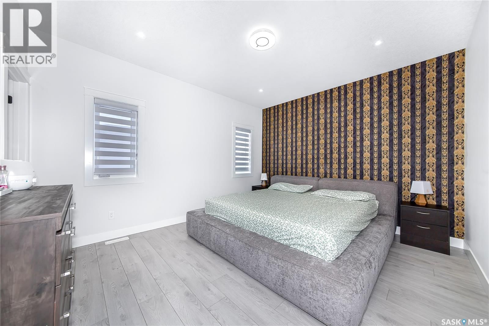 123 MCARTHUR LANE Image 22