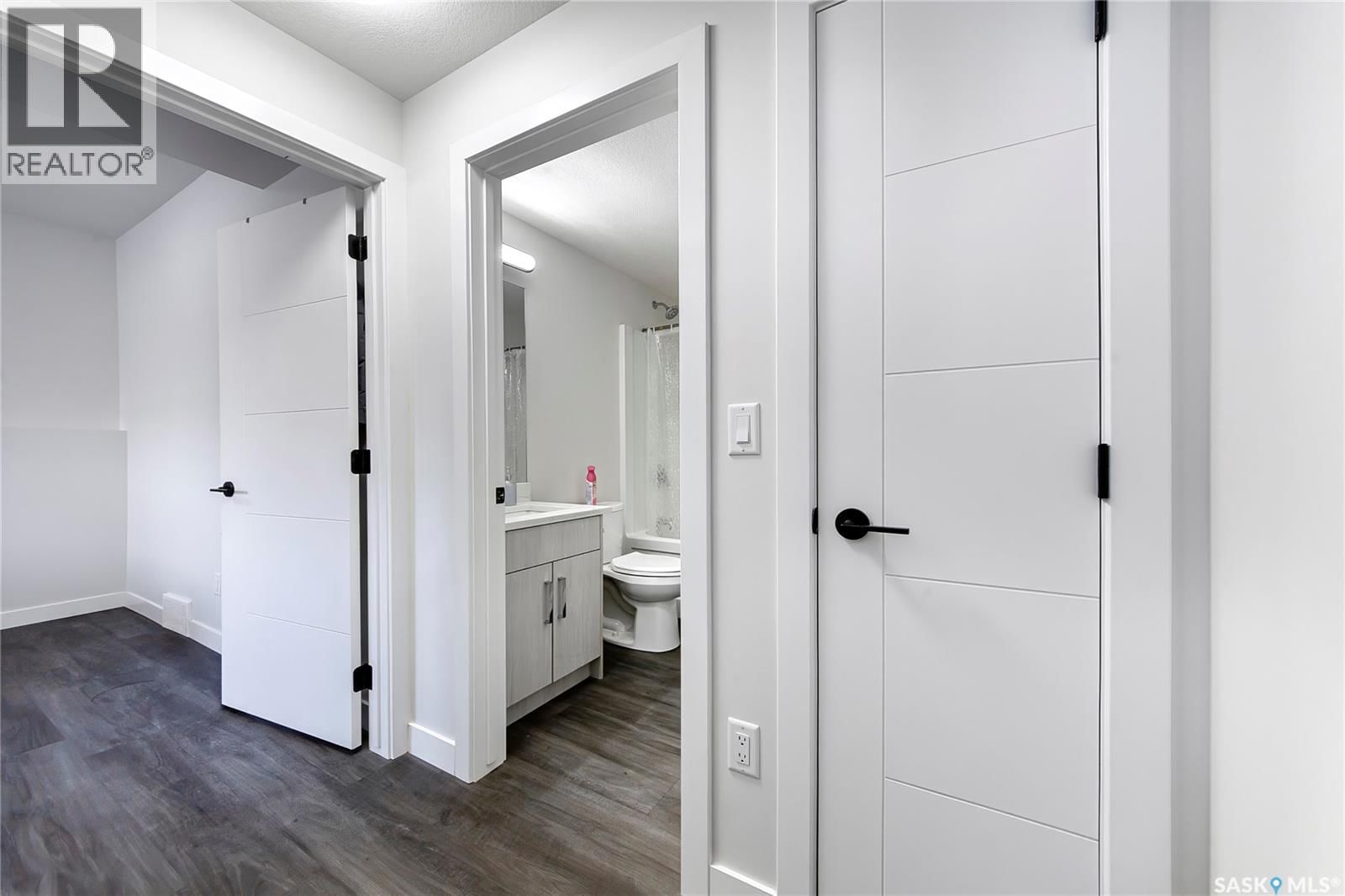 123 MCARTHUR LANE Image 29