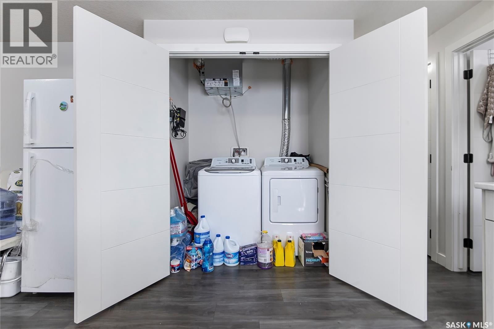 123 MCARTHUR LANE Image 40